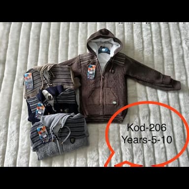 children's jackets - 4.84 usd