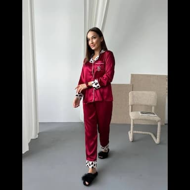 kadın pijama takımı - 14.99 usd