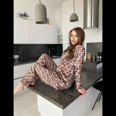 kadın pijama takımı - 14.99 usd
