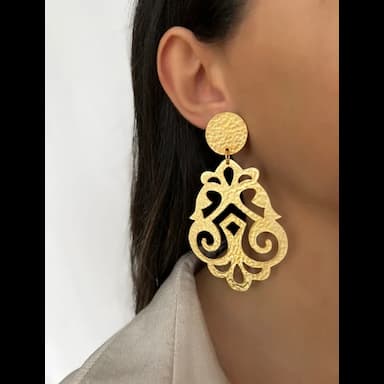 el işi küpe - 4.99 usd